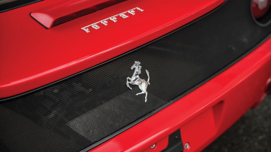 Логотип Ferrari F50 owned by Mike Tyson 1995 года  (фото 13 из 33)